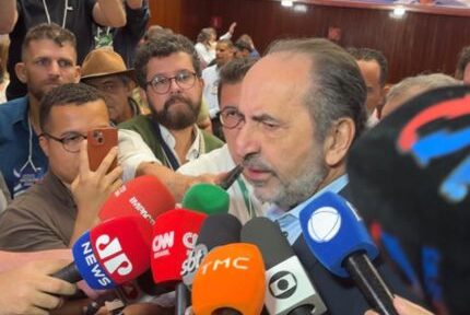 Alexandre Kalil oficializa candidatura pelo PDT e projeta cenário eleitoral em Minas