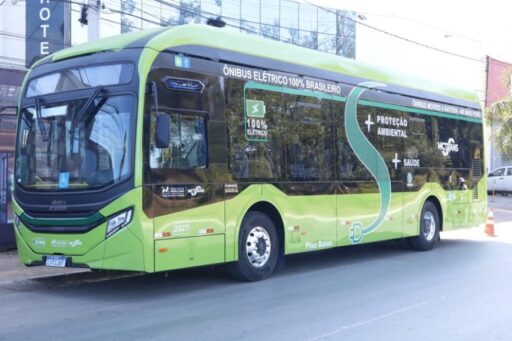 Montes Claros recebe apoio da Frente Nacional de Prefeitas e Prefeitos para eletrificar ônibus