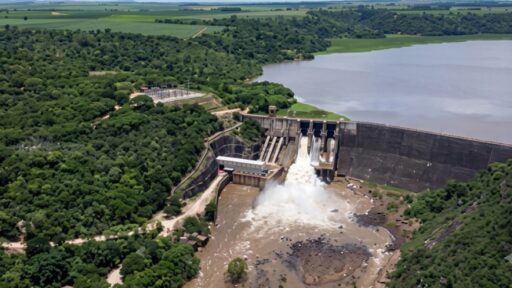 Disputa territorial entre Minas Gerais e Bahia coloca royalties de usina em xeque no STF