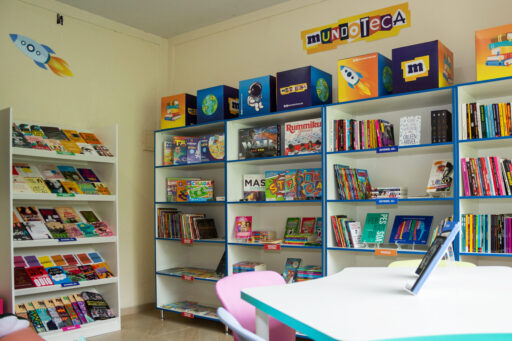 Biblioteca municipal de Divinópolis inaugura a primeira Mundoteca de Minas Gerais