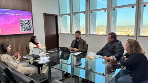 Prefeitura de Divinópolis e sindicatos avançam em acordo sobre dias parados da greve
