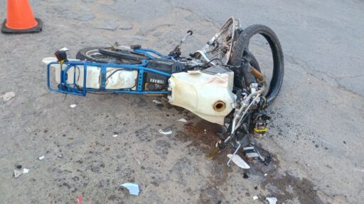 Colisão entre moto e caminhonete deixa motociclista de 45 anos morto na Mg-050 em Formiga