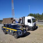 prf apreende mais de 4 mil litros de cachaca transportad 1785425542780