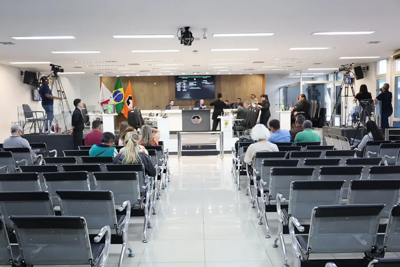 Câmara de Divinópolis analisa três projetos de lei em sessão ordinária
