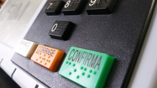 Eleitorado jovem encolhe em Divinópolis e atinge menor patamar em três décadas