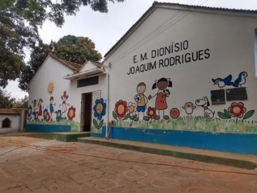 Pais têm até esta segunda-feira para realizar o cadastro escolar da educação infantil em Divinópolis