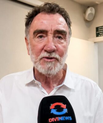 Patrus Ananias foca em propostas para Minas Gerais e evita embate com adversários