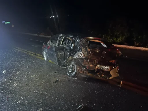 Acidente na Br-494 deixa cinco feridos após motorista embriagado dormir ao volante