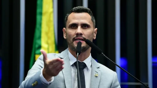 Cleitinho Azevedo cancela participação em série de entrevistas do MG1