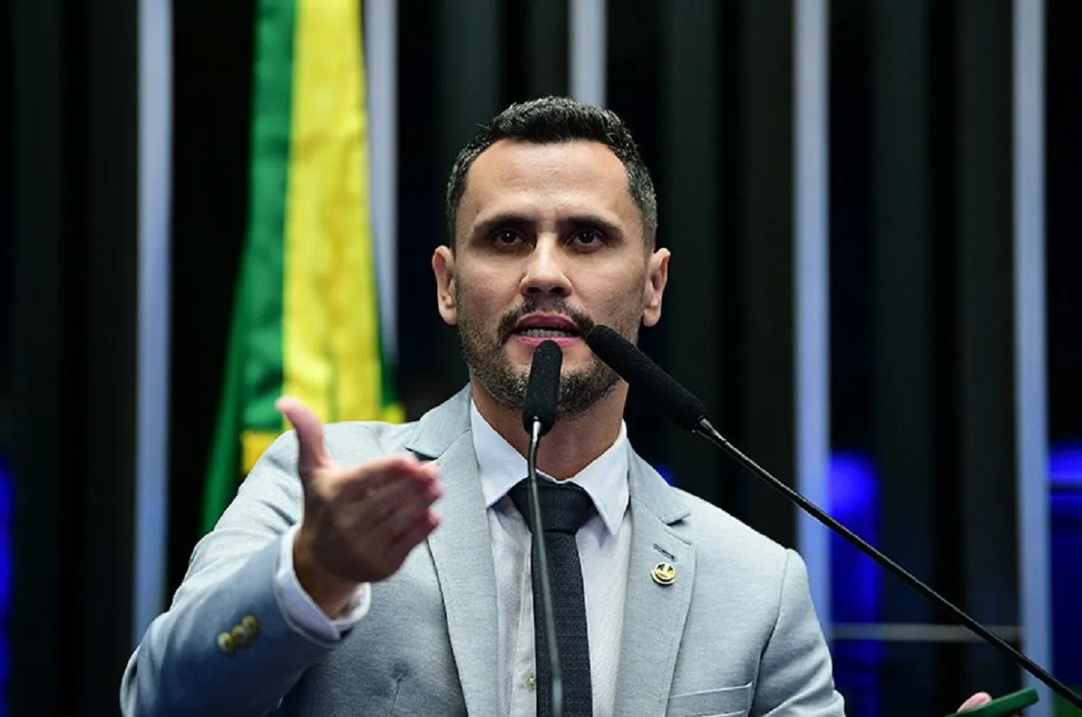 Cleitinho Azevedo cancela participação em série de entrevistas do MG1