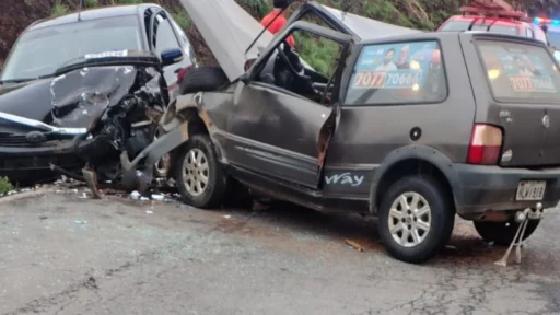 Colisão frontal na Br-354 em Córrego Danta resulta em morte e seis feridos
