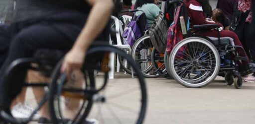 Mercado de trabalho reserva apenas 1,5% das vagas de liderança para pessoas com deficiência
