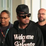 ne yo desembarca no rio de janeiro para apresentacao no 1788545258916