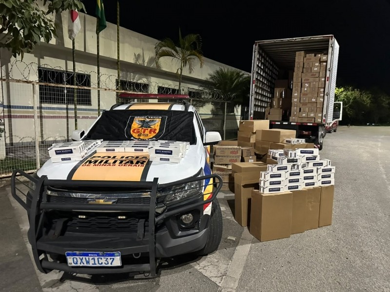 Carga de cigarros avaliada em R$ 1,5 milhão é apreendida na Mg-050