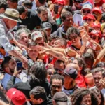 lula anuncia medida judicial contra suspensao de canal d 1791908925106